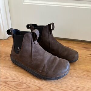 Lems WOMEN'S CHELSEA BAREFOOT BOOT WATERPROOF